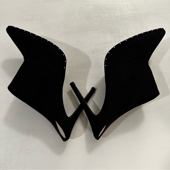 Qupid Vanessa Stud Mule Velvet Leatherette Black Size 8.5 - Picture 7 of 15